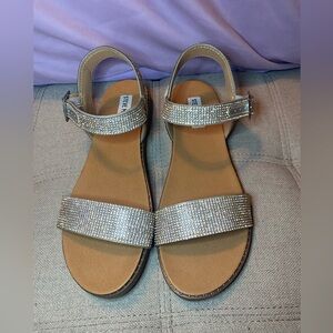 New! Steve Madden Tesa rhinestone sandals